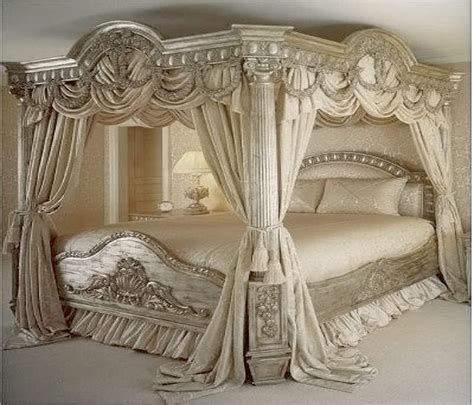 Royal Luxury Canopy Bed Beautiful Royal Golden Cleopatra Canopy Bed