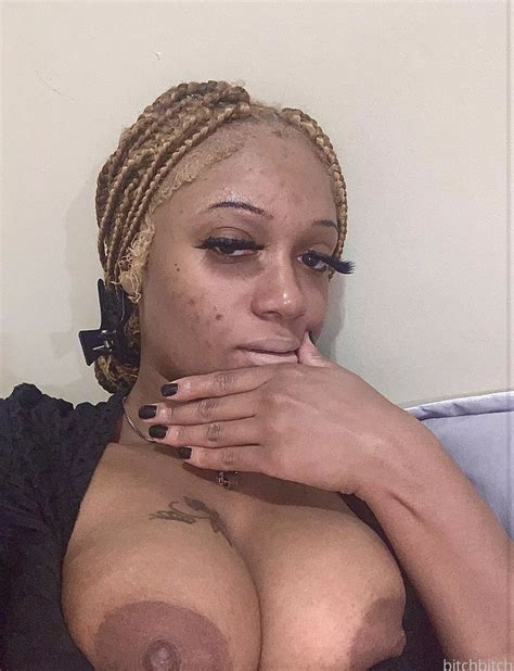 Was Just Told To Post With No Makeup And My Saggy Tits Out So All White