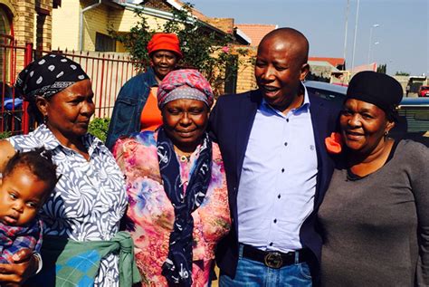 Julius Malema Vists Mandozas Home To Pay His Respects Nehanda Radio