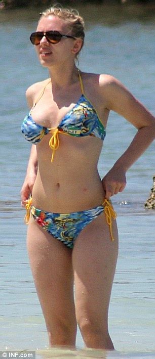 Scarlett Johansson Nude Photos Actress Admits She Took