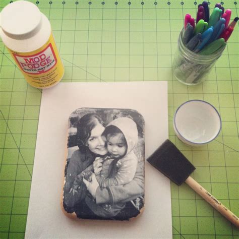 Photo To Wood Transfer Mod Podge Step Picture On Wood Diy Photo On