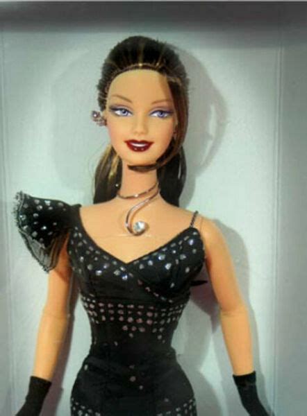 Mattel B3426 Hollywood Divine Barbie Designed Exclusively For Barbie