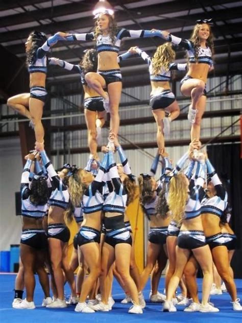 Outrageous Cheer Stunts Cheer Stunt Preps Cheerleaders Cheerleading Cheer Stunts Cheer