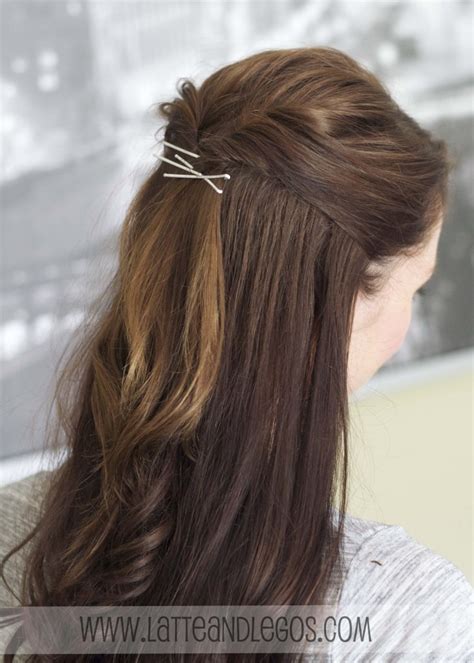 Bobby Pins Tips And Hairstyles And Hacks Musely