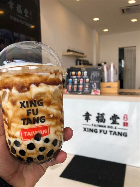 Originated in taiwan, the boba joint has completely caused a sensation across asia in just a very short amount of time. MINUMAN BOBA TEA 'XING FU TANG' TU HALAL KE? - Aku Sis Lin