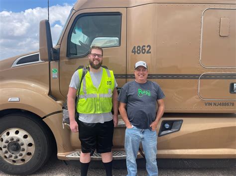 Drivers at 10 Roads Express in Kansas Join Teamsters - International
