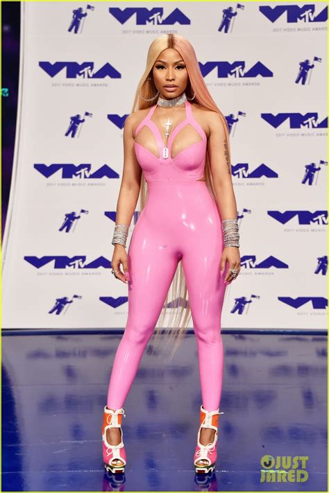 Nicki Minaj Wears Pink Latex Bodysuit To MTV VMAs Photo