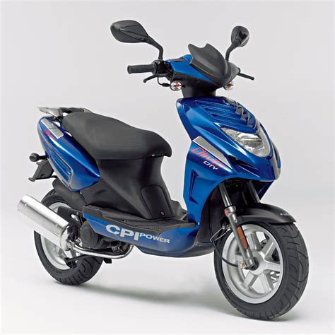 Cpi motor company der taiwanesische hersteller cpi baut seit seiner gründung 1991 mopeds, scooter und quads und macht sich dabei seinen namen zum programm. CPI - Moto.ZombDrive.COM