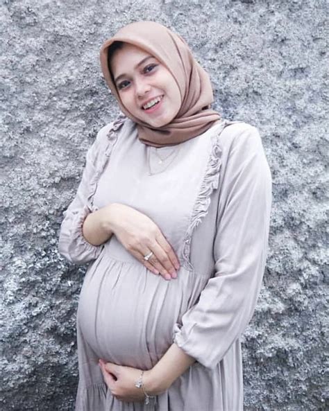 Beautiful Pregnant On Twitter Pregnant Pregnancy Beauty Maternity
