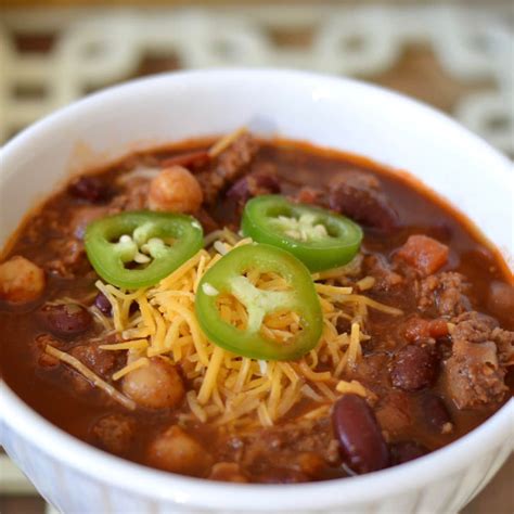 Growing up, i always had the green bean casserole straight from the back of the cream of mushroom soup can. Award Winning Beef and Bean Chili | Good in the Simple