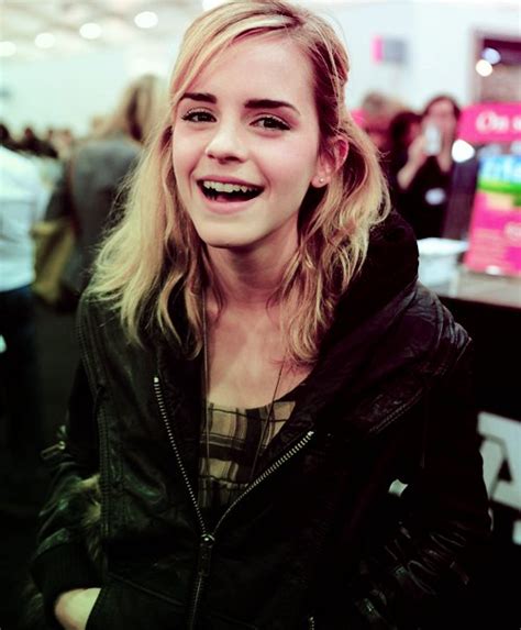 Actress Emma Watson Happy Pretty Smile Image 165534 On