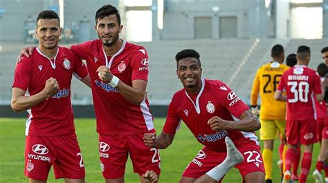 نادي الوداد الرياضي‎‎ / berber : O domínio vermelho no uniforme do Wydad Casablanca ...