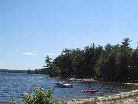 13 Gorgeous Lakes In New Hampshire That You Must Check Out This Summer