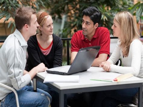 Psychology degrees offered by top this page shows a selection of the available bachelors programmes in malaysia. Associates Degree In Psychology | Encyclopedia.com