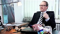 Max Otte - Finanzsektor macht sich eigene Regeln - YouTube