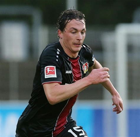 Baumgartlinger pausiert derzeit wegen einer ende jänner erlittenen kreuzbandverletzung. Fußball: Leverkusens Baumgartlinger soll nach ...