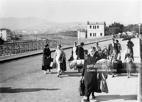 Spanish Civil War Spanish Refugees Crossing The Border Bridge At Irun