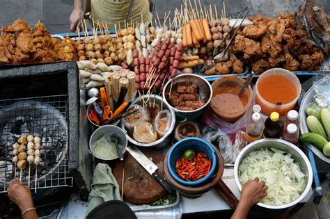 Best Street Food To Enjoy In Bangkok Travelvui