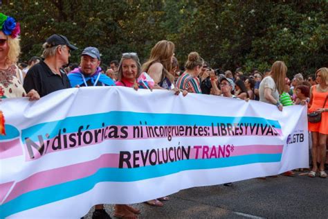 Mujeres Trans Y Desigualdad El 77 De Las Mujeres Trans Ha Sido Discriminada A La Hora De