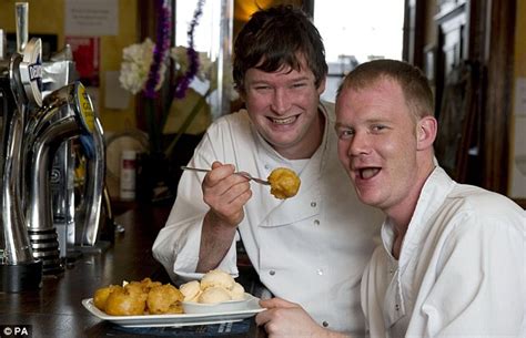Scottish Bar The Fiddlers Elbow Serves Up Deep Fried Butter Daily