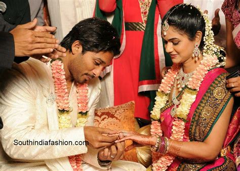 Allu Arjun Wife Sneha Reddy In Ram Charan Marriage