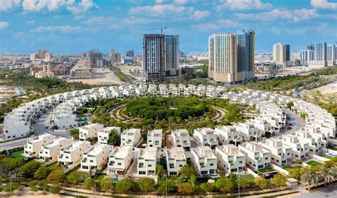 The Best Neighborhoods For Townhouses In Dubai And Abu Dhabi A