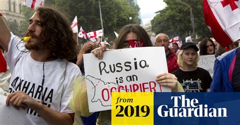 russia condemns georgian tv host s attack on filthy invader putin georgia the guardian