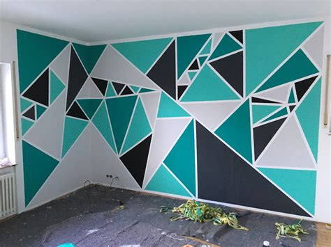 They beautifully accentuate the house exterior and interior design, bringing more natural light into large and small spaces and creating very interesting home interiors with a contemporary and creative vibe. Pin by kristhel on Homework | Geometric wall paint, Wall ...