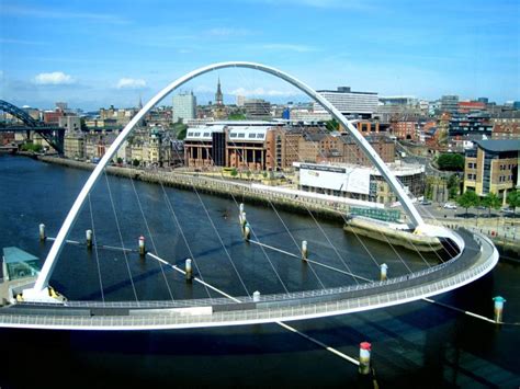 10 Most Interesting Bridges In The World Gateshead Millennium Bridge