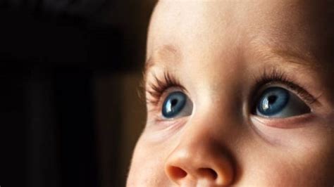 La Mirada Del Bebé ¿qué Sifnifica Que Mire Fijamente