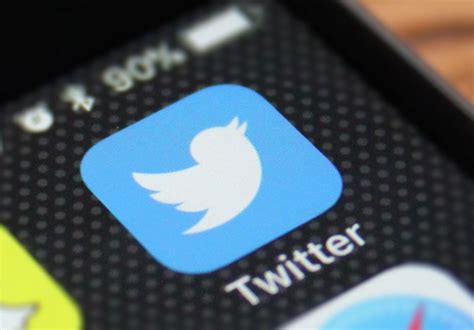 Twitter Updates Explore Tab For Ios With Best Tweets Now Properly Organized