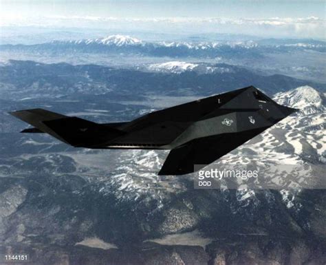 Us Air Force F 117 Nighthawk Fotografías E Imágenes De Stock Getty Images