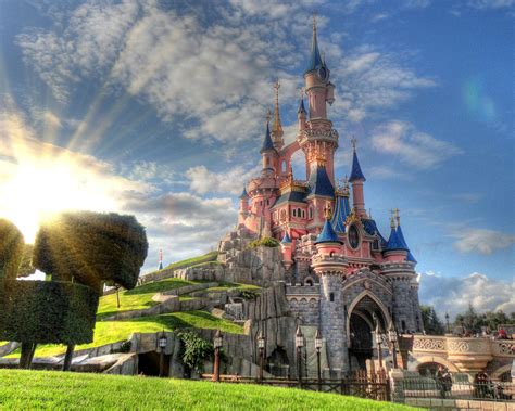 Facilities in cabin are fine, with two adults and four children we had ample room. Parigi | Eurodisney a Parigi