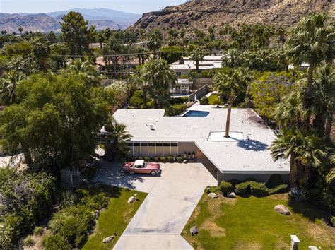 Photo 17 of 18 in Mid Century Modern Time Capsule in Palm Springs by