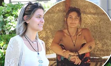 Paris Jackson Goes Topless During A Nature Retreat Daily Mail Online