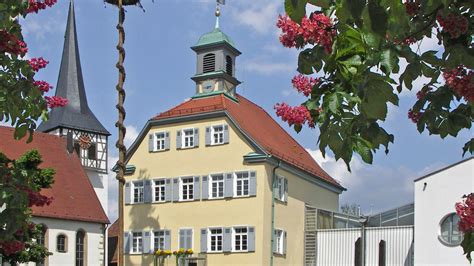 Gemeinde Kirchheim am Neckar: Ämter und Behörden