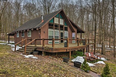 With a repeat & referral business approaching 80%, our thousands of satisfied guests can't be wrong. NEW! Bemus Point Cottage w/Dock Near Lake Erie! UPDATED ...