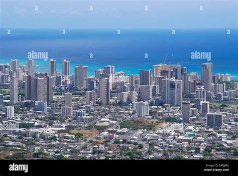 Downtown Honolulu Skyline Hi Res Stock Photography And Images Alamy