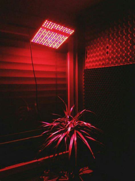 Red Light And Theme By Mellopez99 We Heart It Red Aesthetic