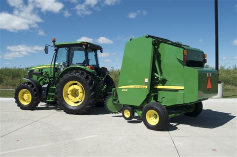 John Deere Introduces 6e Series Tractors
