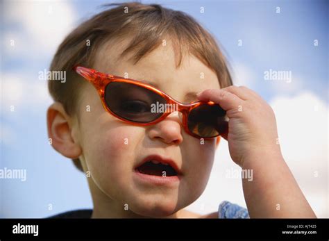 Cool Sun Pics Hi Res Stock Photography And Images Alamy