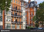 Apartamentos de lujo en Kensington. Londres, Reino Unido — Foto ...