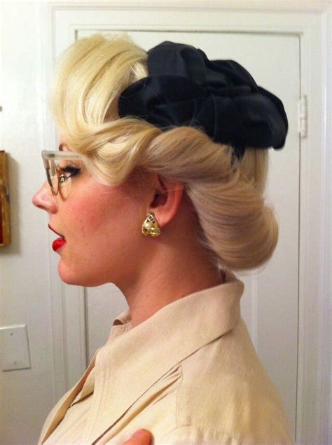 Maybe you would like to learn more about one of these? Vintage pinup hair due 40s cute | Rockabilly Hairstyles ...