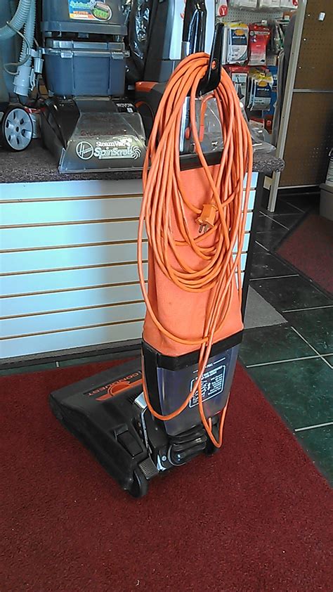 Hoover Conquest Super Duty Upright C1800