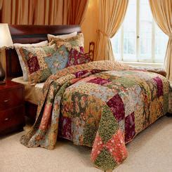 Sears has bedspreads in the latest styles and colors to match your bedroom. Bedspreads - Sears
