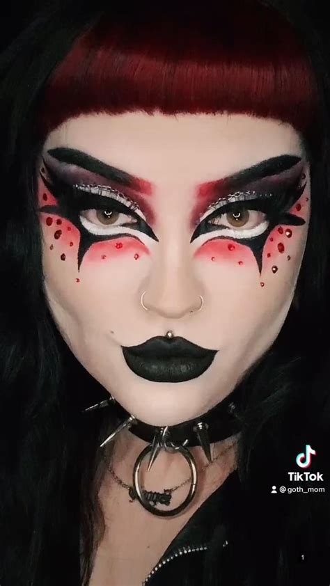 Gothic Glam Video In 2021 Gothic Makeup Punk Makeup Eye Makeup