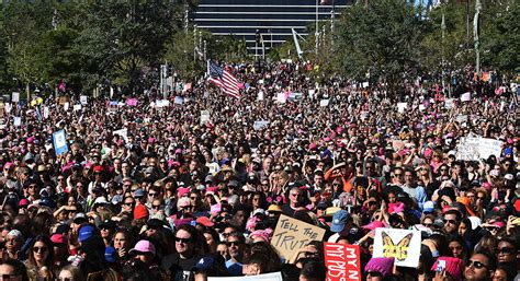 Hundreds Of Thousands Protest In D C Across Country On Women S March