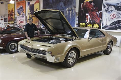 Jay Lenos Garage Oldsmobile Toronado Photo 325136