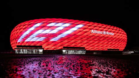 video sonderbeleuchtung der allianz arena zum 121 klub geburtstag des fc bayern