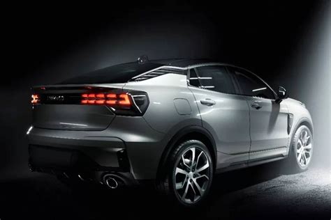 Phải lòng với cô đơn (lời dẫn 2) 01:03. Lynk & Co Drops More Photos Of Production 05 Crossover ...